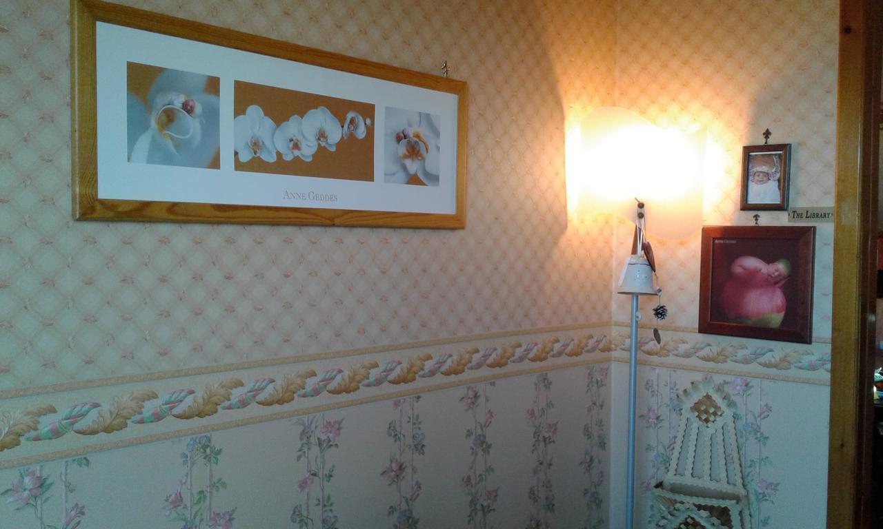 B&B Villa Milena อาเรียโน อีร์ปิโน ภายนอก รูปภาพ