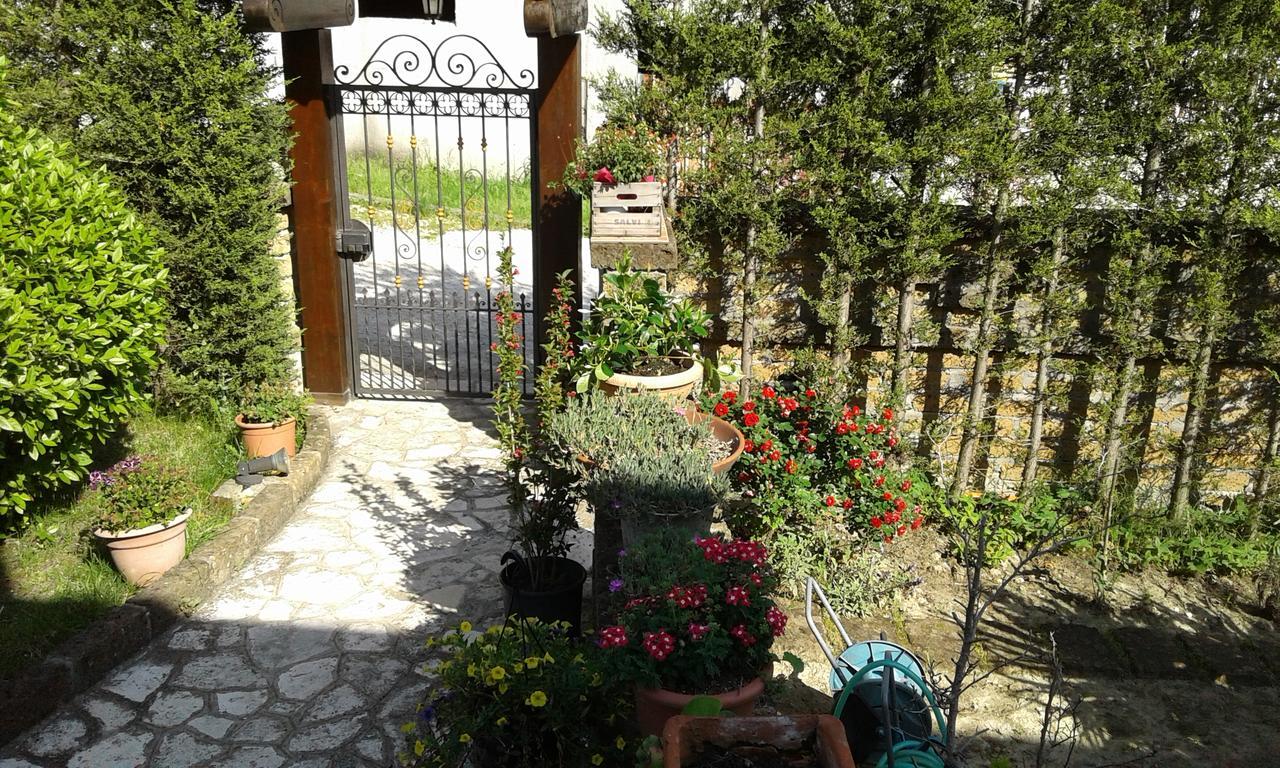 B&B Villa Milena อาเรียโน อีร์ปิโน ภายนอก รูปภาพ